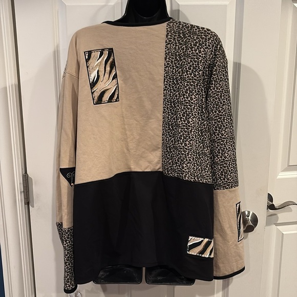 Koret Black and Tan Animal Print Jacket - Picture 3 of 5